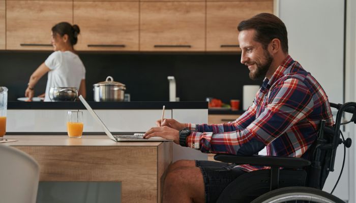 How do NDIS claims and reimbursements work? How do NDIS claims and reimbursements work?