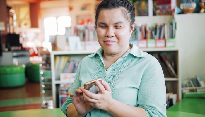 10 ways to keep your NDIS plan on track without a support coordinator